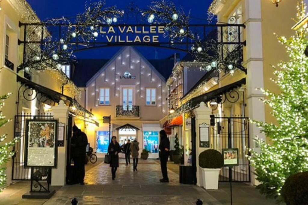 « Le City » Proche Aeroport Cdg, Parc Asterix, Disney, Dammartin-en-Goele Eksteriør bilde